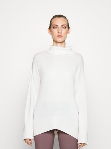 Pure Cashmere NYC Tröja i vit: framsida