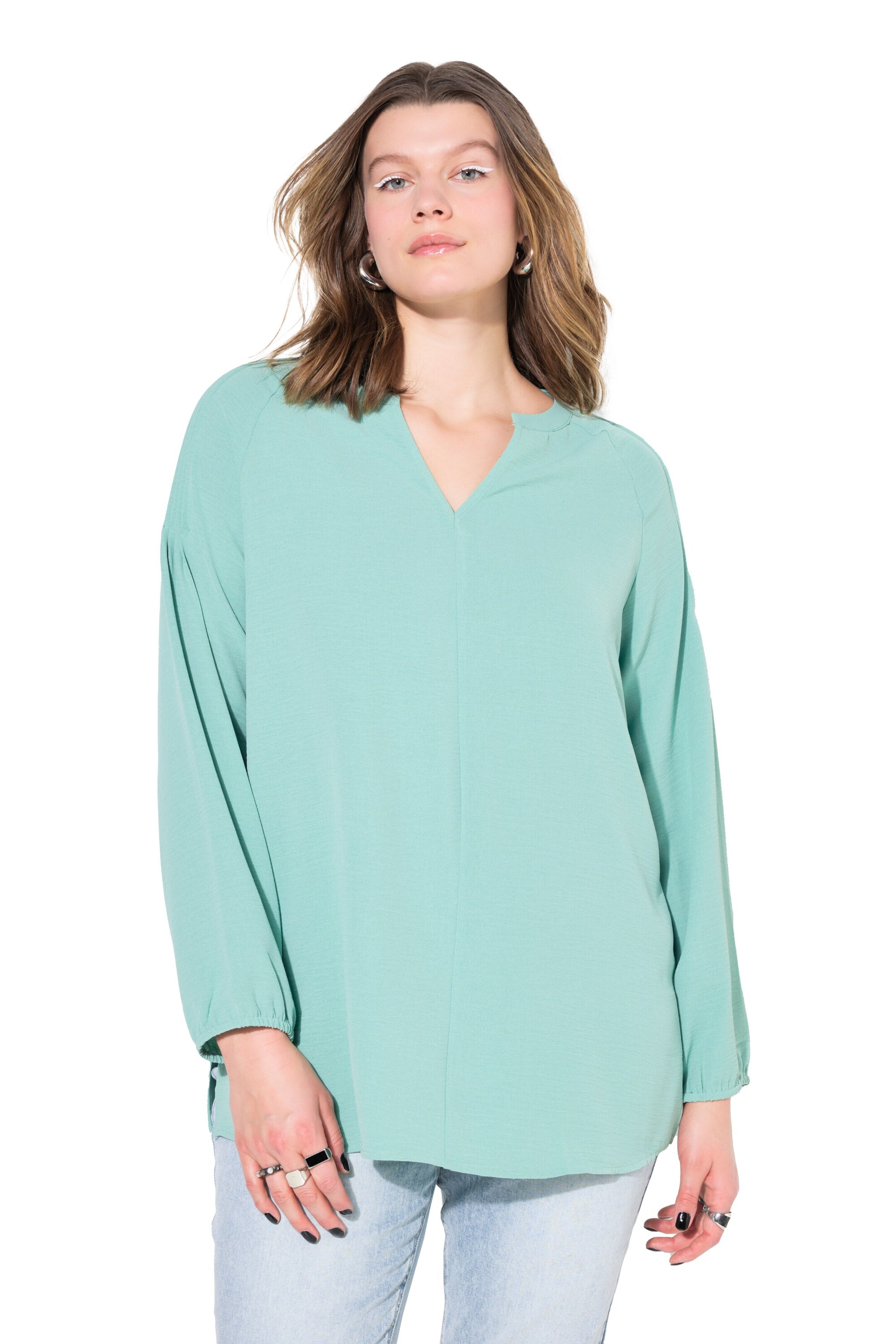 Studio Untold Tunic in Green: front