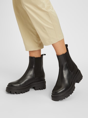 Chelsea Boots TAMARIS en noir : devant