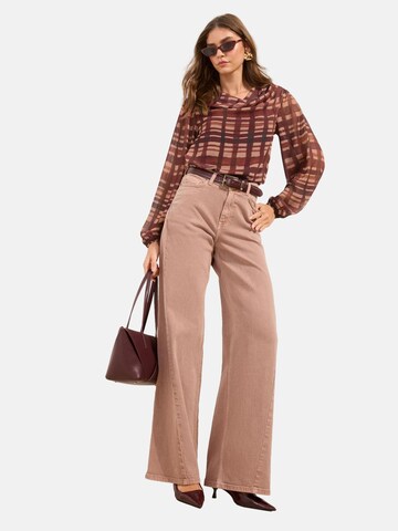 Camicia da donna di Friends Like These in rosso