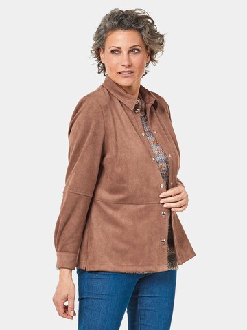 Goldner Blouse in Bruin: voorkant