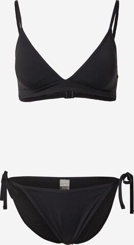 ONLY T-shirt Bikini 'NITAN' i svart: framsida