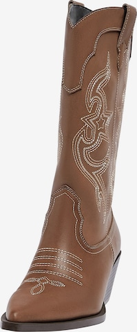 Pull&Bear Cowboy Boots in Brown: front