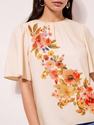 Camicia da donna di Friends Like These in beige