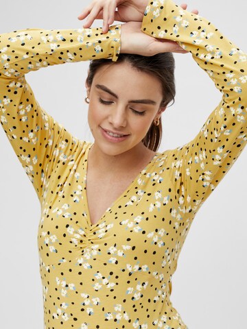 MAMALICIOUS Shirt 'Hilde' in Yellow