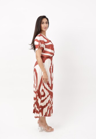 Elara Dress in Brown