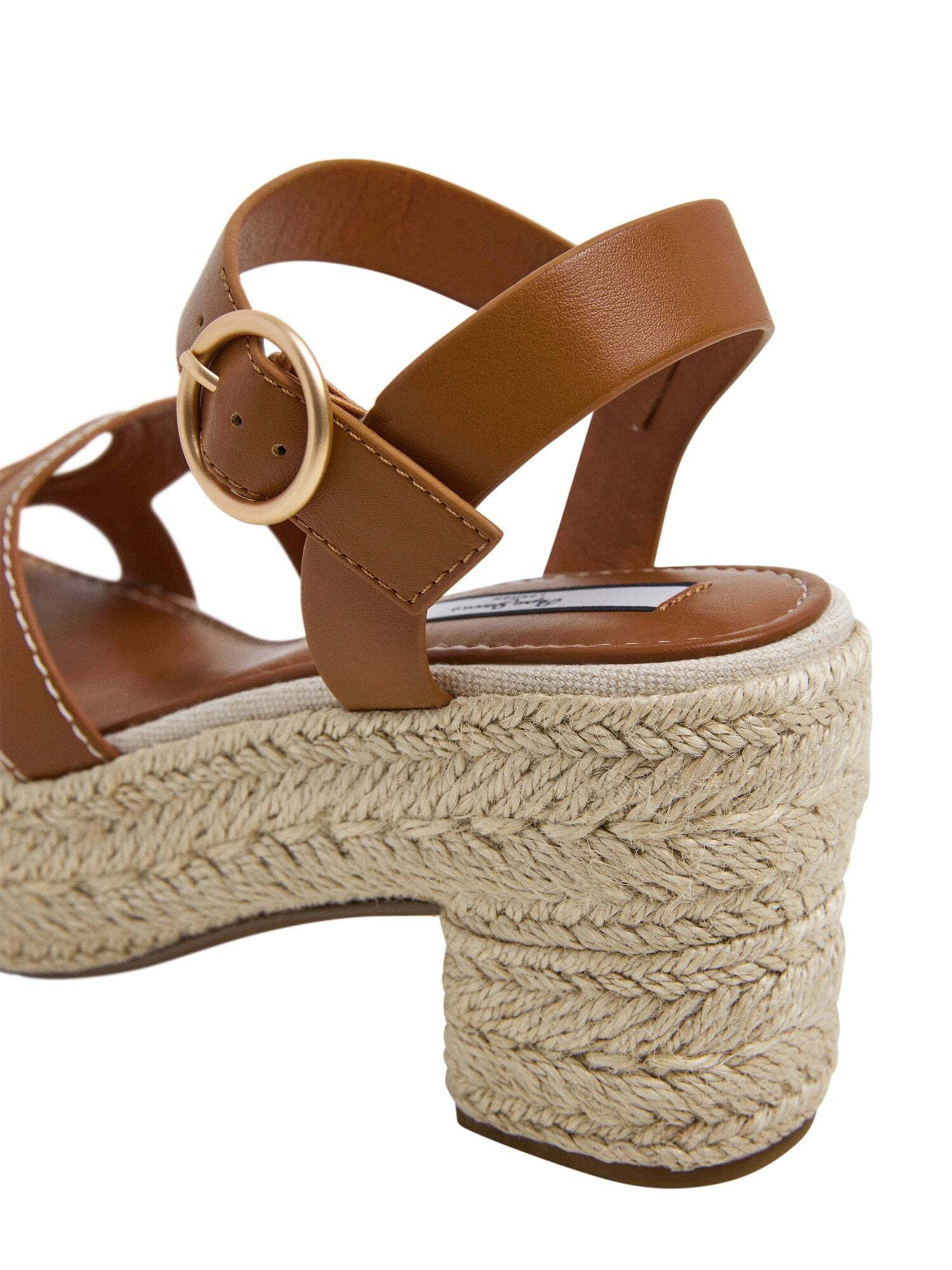 Pepe Jeans Sandal 'Gladys' in Brown