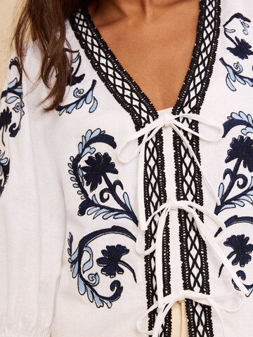 Camicia da donna di love & roses in bianco
