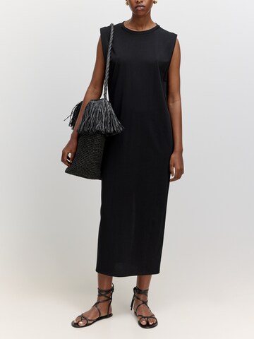 EDITED Dress 'Liadan' in Black