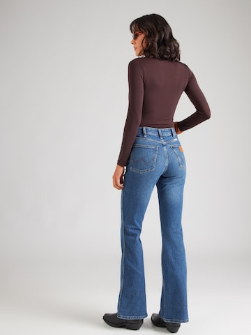 mėlyna WRANGLER Kliošinis Džinsai 'MONTANA SPARROW': galas