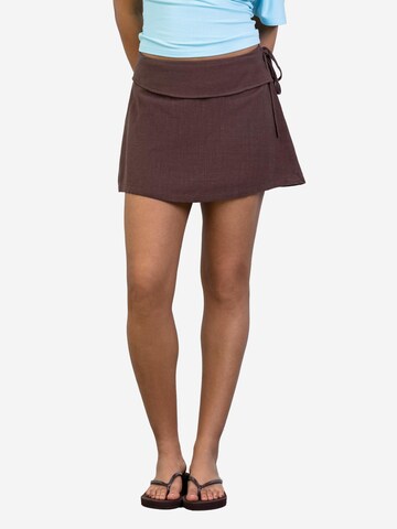 BROKE + SCHÖN Skirt in Brown: front