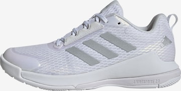 Chaussure de sport 'Novaflight 2' ADIDAS PERFORMANCE en blanc : devant