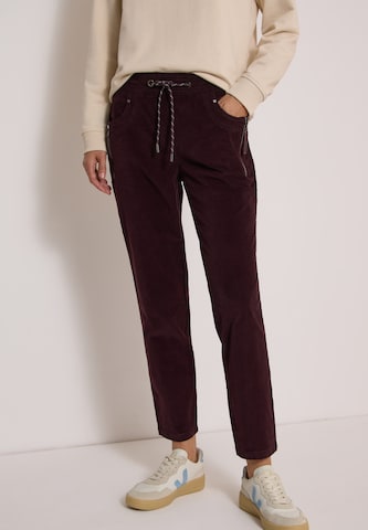 Coupe slim Pantalon CECIL en rouge : devant