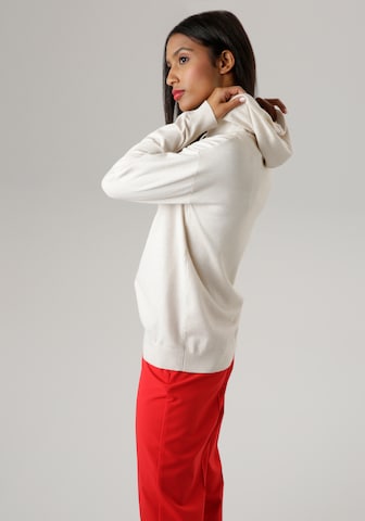 Aniston SELECTED Pullover in Beige