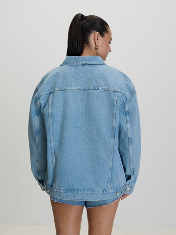 Veste mi-saison AMI ALY en bleu