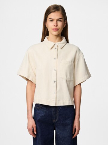 Chemisier 'PCSavanna' PIECES en blanc : devant