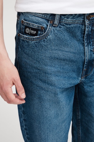 !Solid Regular 5-Pocket Jeans in Blau