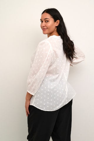 Camicia da donna 'Jolana' di KAFFE CURVE in bianco