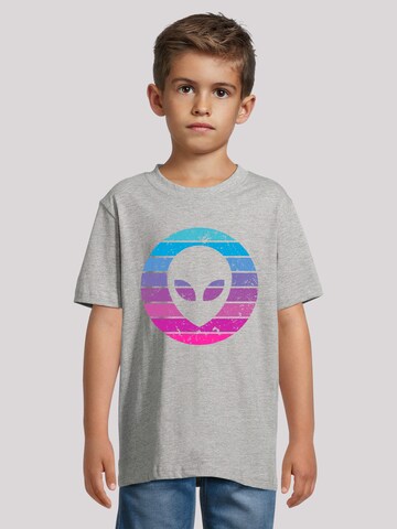 F4NT4STIC Shirt 'Alien Kopf' in Grey: front