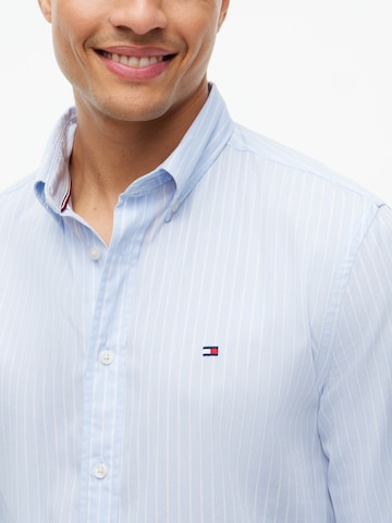 Slim fit Camicia 'FLEX' di TOMMY HILFIGER in blu