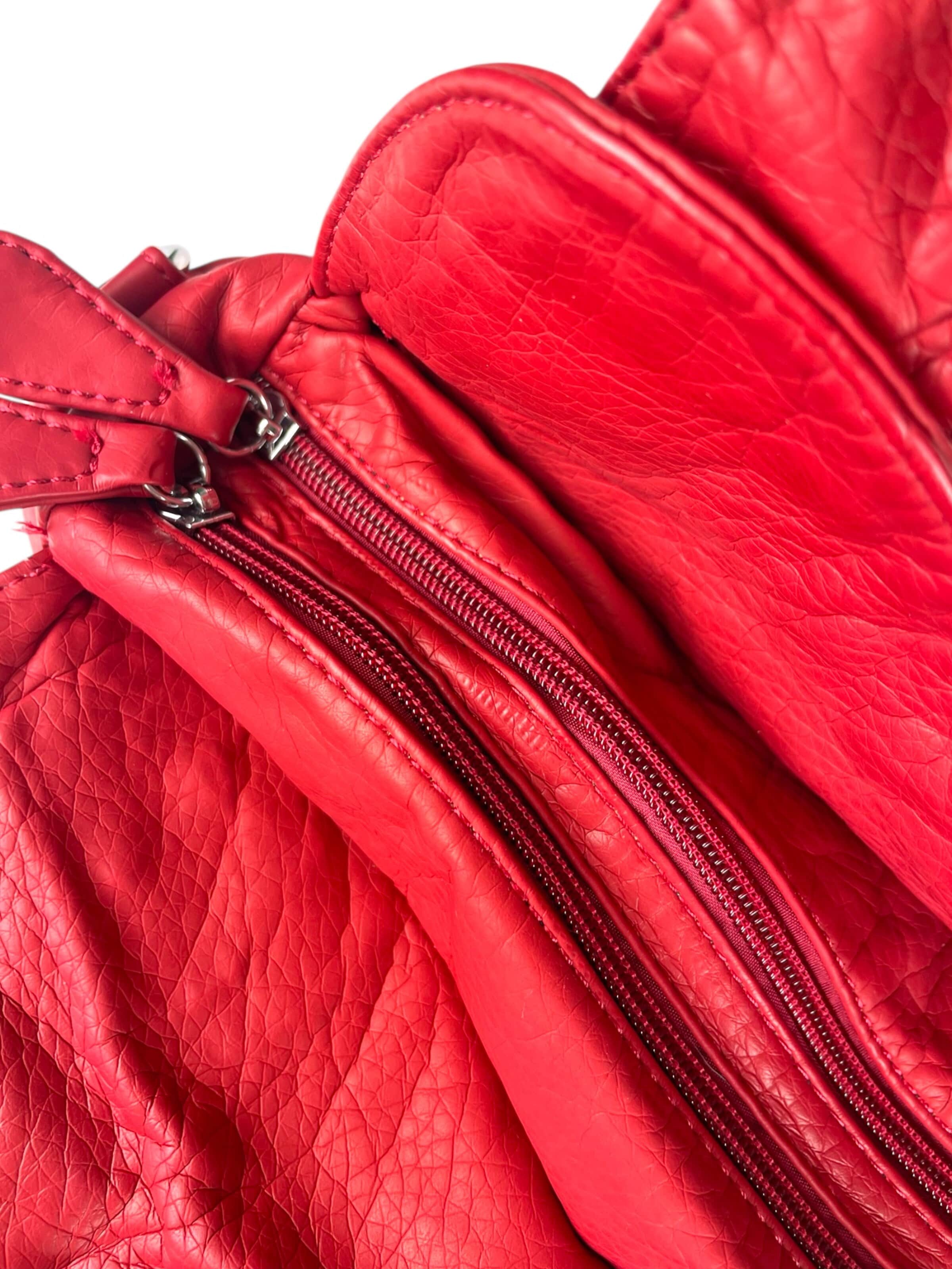 Kumixi Axelremsväska 'Schultertasche' i röd