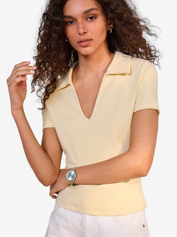 Next Shirt in Yellow: front