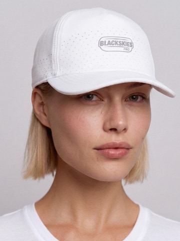 Blackskies Athletic Cap 'Pro Focus' in White