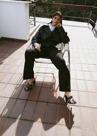 MANGO Regular Pleated Pants 'Cintia' in Black