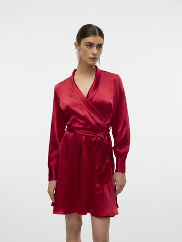 Robe 'VMBea' VERO MODA en rouge : devant