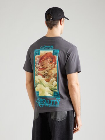 JACK & JONES Bluser & t-shirts 'JORBIG JAPAN' i grå: forside