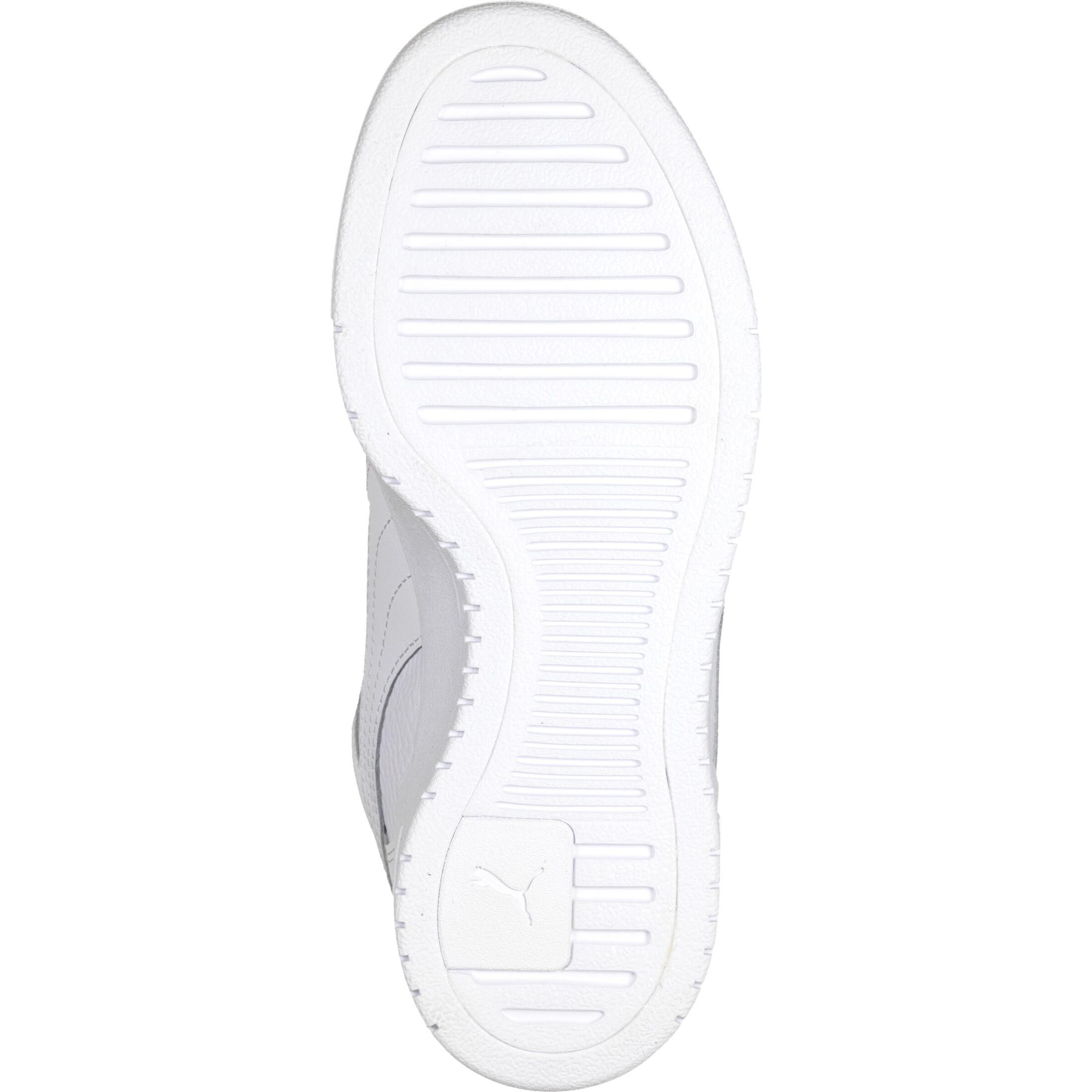PUMA Trainers in White