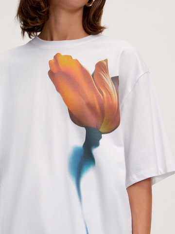 EDITED Oversized tričko 'Xia' – bílá
