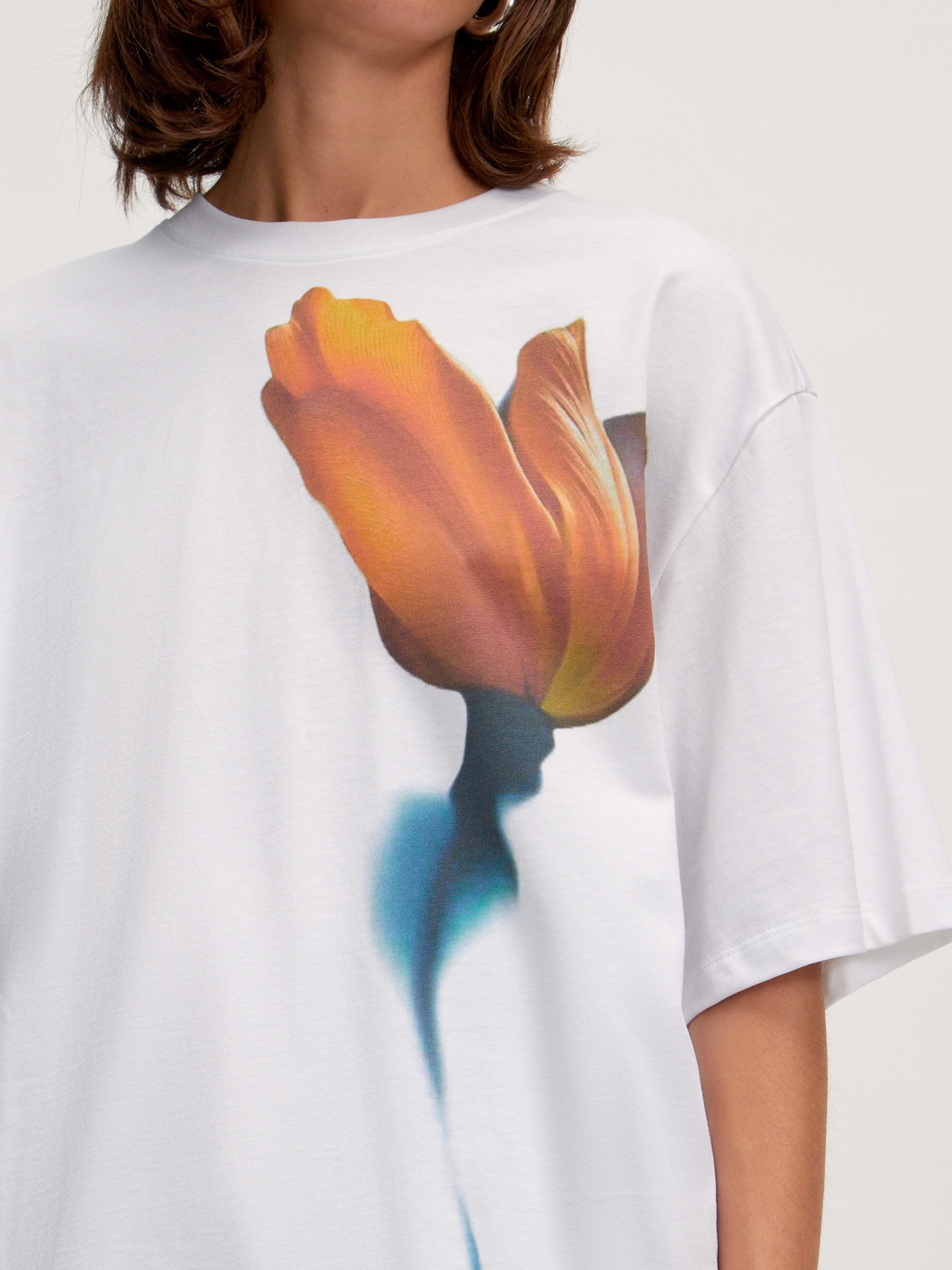 EDITED Produkte T-Shirt 'Xia' weiß