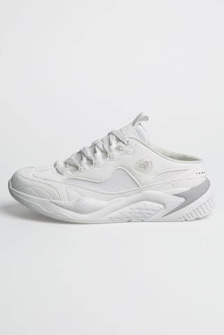 Soccx Sneakers in White