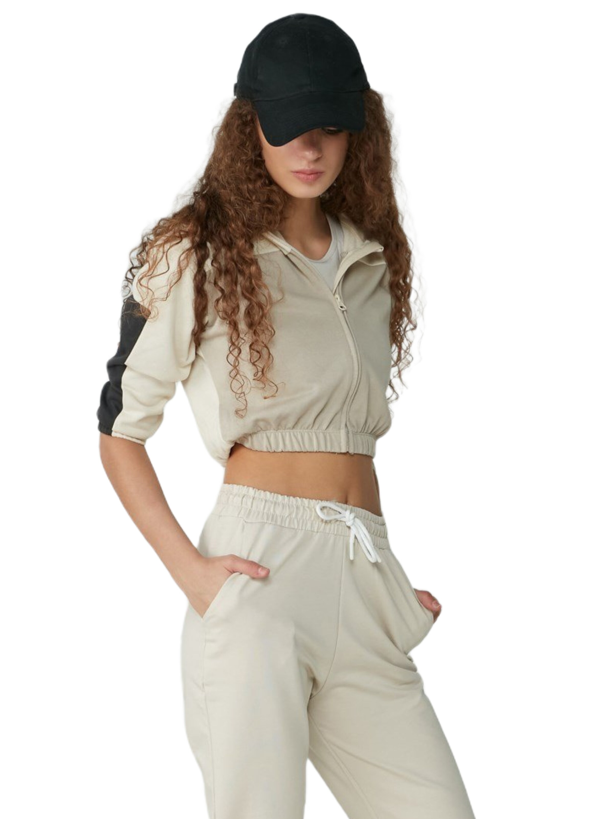 C&City Tapered Trousers in Beige