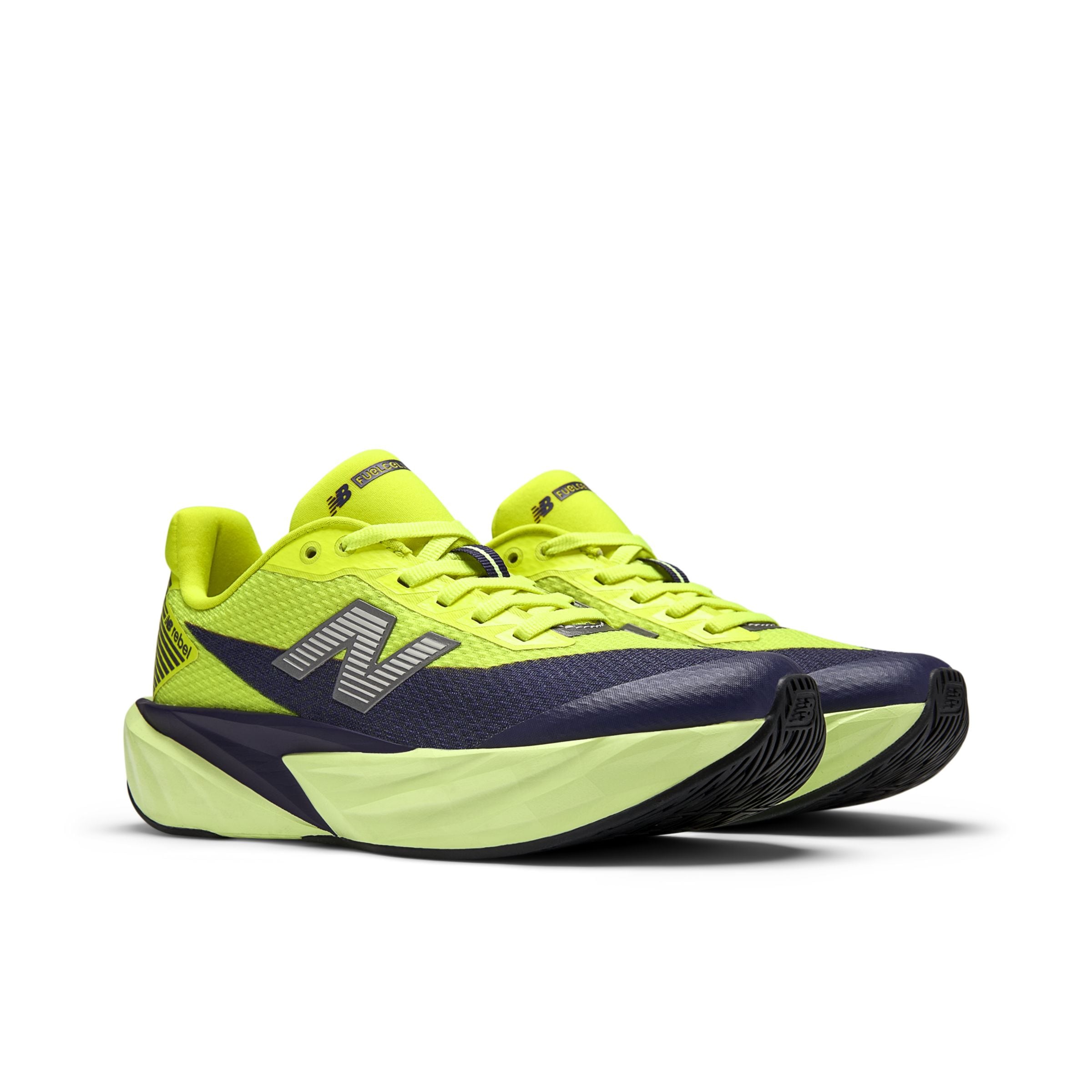Baskets 'FuelCell Rebel' new balance en vert