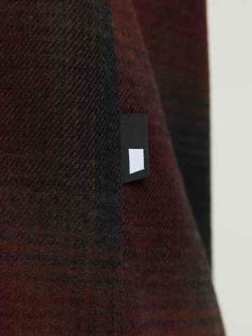 CHASIN' Regular Fit Hemd 'Axel Mick' in Rot