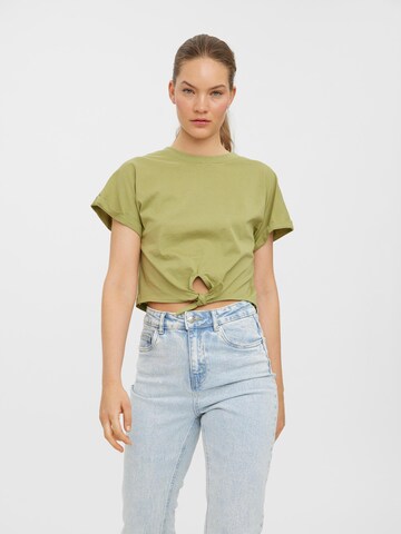 Tricou 'PANNA' de la VERO MODA pe verde: față