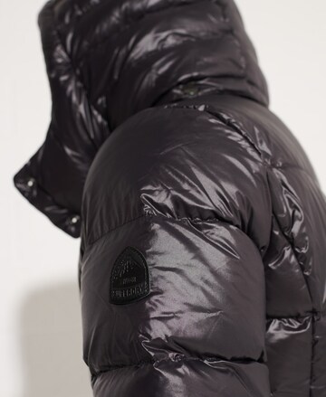 Superdry Winterjas 'Mountain' in Zwart