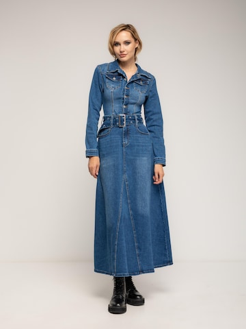 Tantra Jurk 'Vestido denim midi corte tipo A, con bolsillos, y cinturón extraible con presillas' in Blauw