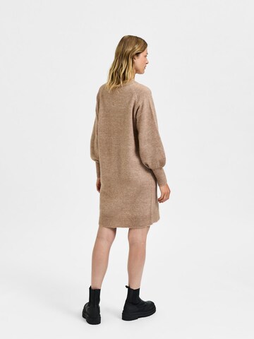 SELECTED FEMME Knit dress 'Lulu' in Beige