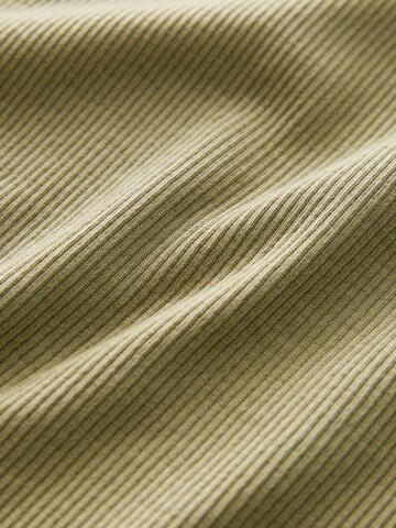 T-Shirt Next en vert