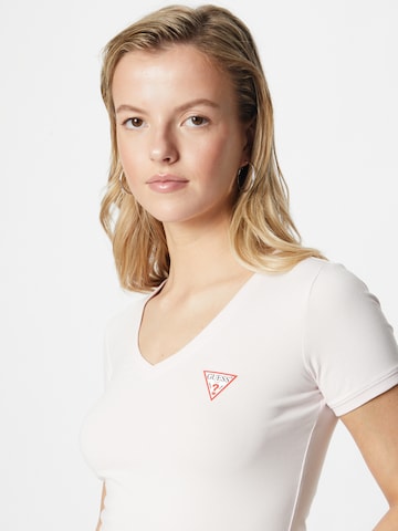 T-shirt GUESS en rose