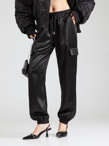 Tapered Pantaloni 'New Marzia' di GUESS in nero: frontale
