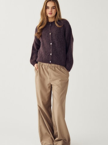 Cardigan ' N-Kae Knit Cardigan ' Noella en marron