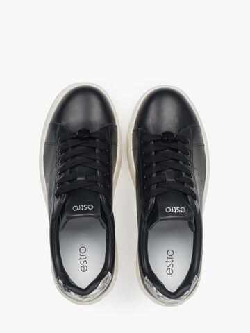 Estro Låg sneaker '2330-9' i svart