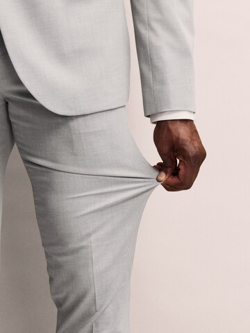 Next Regular Hose in Grau