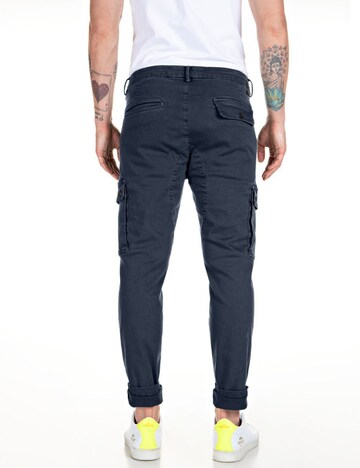 REPLAY Slimfit Cargohose in Schwarz