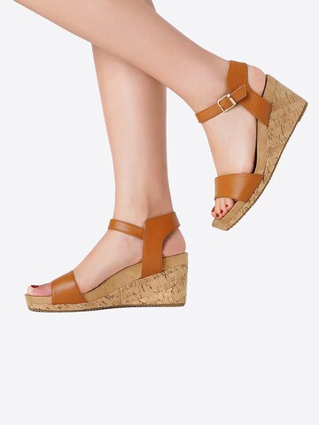 Sandalo di Dream Pairs in beige