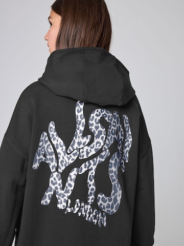 smALLSAINTS Sweatshirt 'Orlando' in Schwarz
